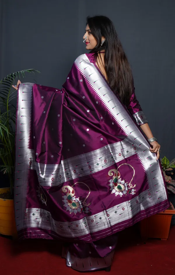 Wine_Colour_Pure_Paithani_Silk_Saree_With_Rich_Pallu_And_Unstiched_Blouse_Piece.